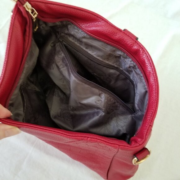 NEW! Faux Leather Purse with Gold-tone Tassel & Hardware and Detachable Strap - Picture 5 of 9